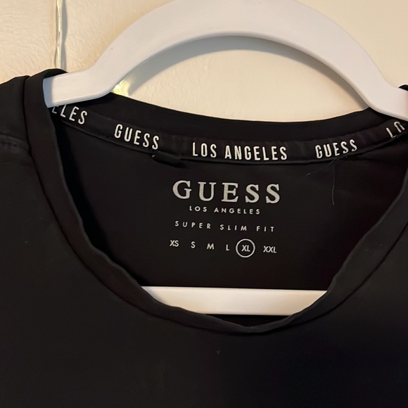 Guess Reflective T-shirt - Picture 3 of 3